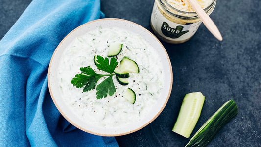 Super-cremiges veganes Tzatziki mit Garlic & Pepper Kraut